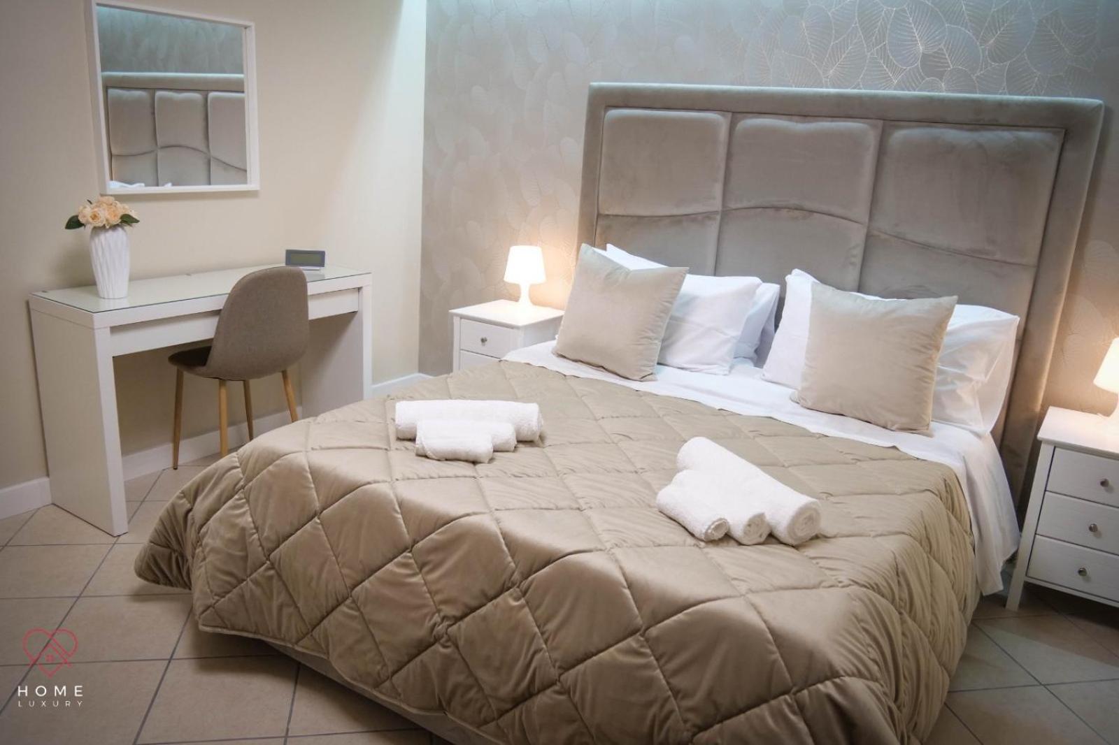 Home Luxury Nápoly Kültér fotó